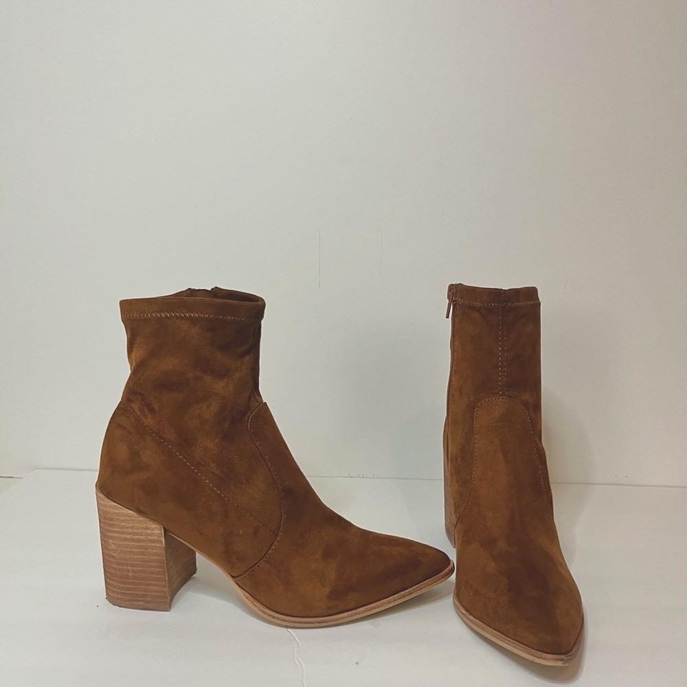 CHESTNUT SUEDE BOOT